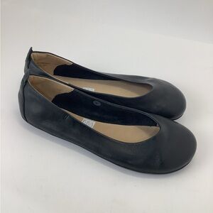 Vivo Barefoot Black Flats
